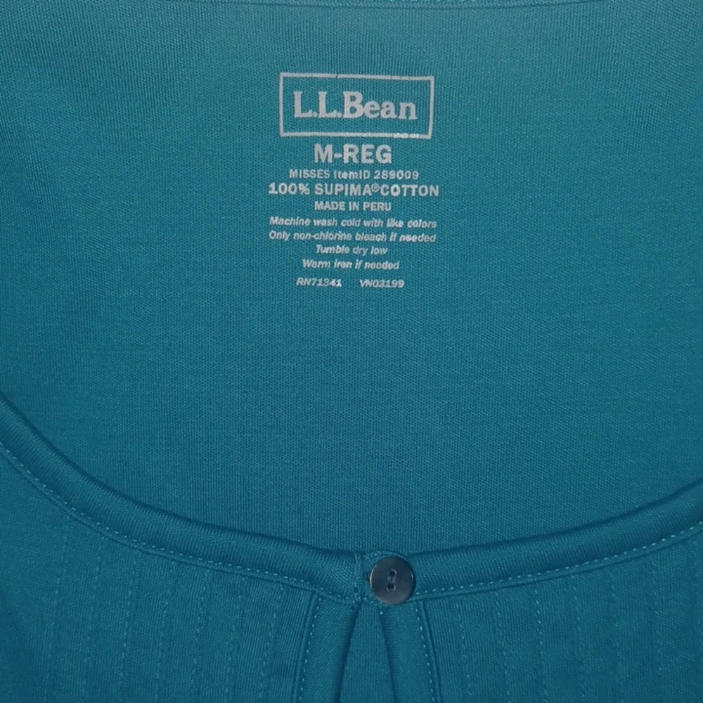 L.L. Bear 3/4 Sleeve Top - Picture 3 of 3